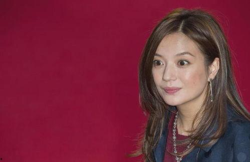 娱乐吃瓜女明星,揭秘吃瓜女明星背后的故事 第2张 娱乐吃瓜女明星,揭秘吃瓜女明星背后的故事 第2张